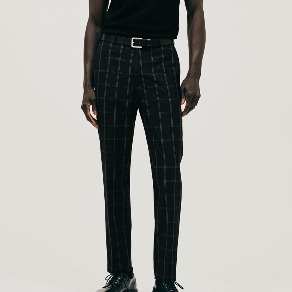 Slim fit pants